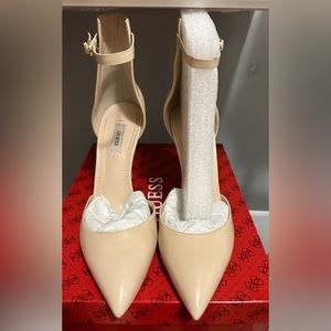 Guess Pointed Toe D'Orsay Pumps - Abaih2 High-Heel